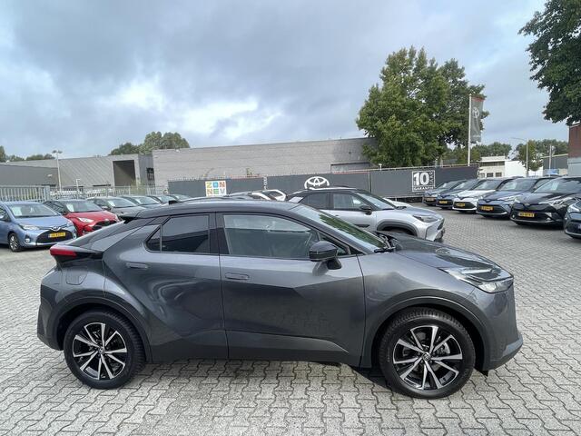 Toyota C-HR 2.0 Plug-in Hybrid 220 Dynamic All seasonbanden