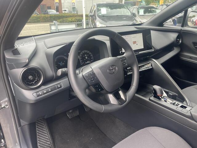 Toyota C-HR 2.0 Plug-in Hybrid 220 Dynamic All seasonbanden