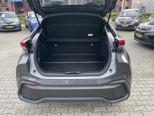Toyota C-HR 2.0 Plug-in Hybrid 220 Dynamic All seasonbanden