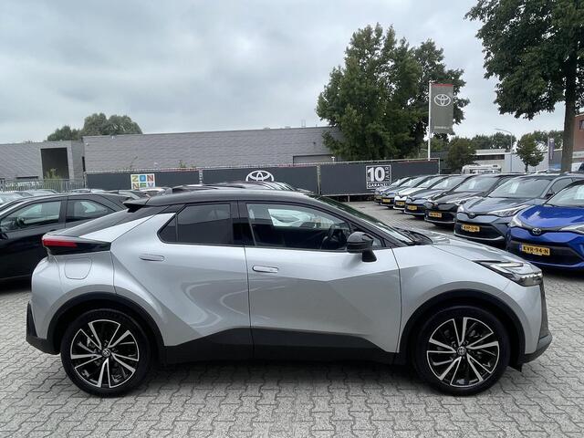 Toyota C-HR 2.0 Plug-in Hybrid 220 Executive