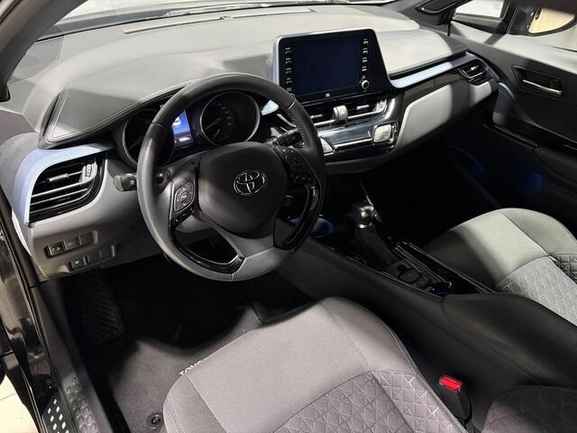 Toyota C-HR 1.8 Hybrid Business Plus Parkeersensoren V+A, Navigatie, Dodehoek detectie, JBL, Adaptive Cruise, Keyless entry – foto 2