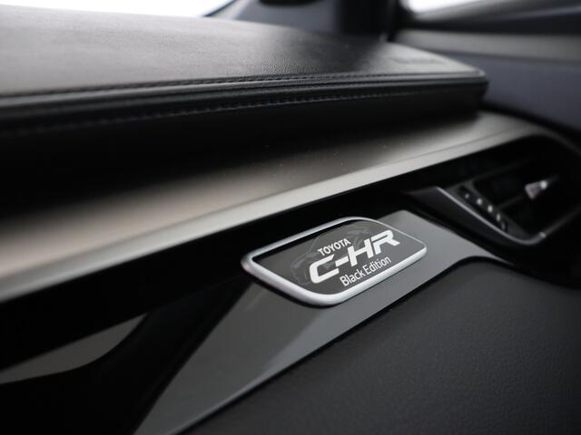 Toyota C-HR 1.8 Hybrid Black Edition | Dealer onderhouden | JBL | Trekhaak afneembaar | Dodehoek detectie | Stoelverwarming | Lederen bekleding | Parkeersensoren voor+achter met assistent |