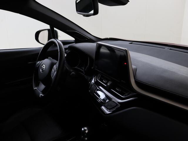 Toyota C-HR 1.8 Hybrid Black Edition | Dealer onderhouden | JBL | Trekhaak afneembaar | Dodehoek detectie | Stoelverwarming | Lederen bekleding | Parkeersensoren voor+achter met assistent |