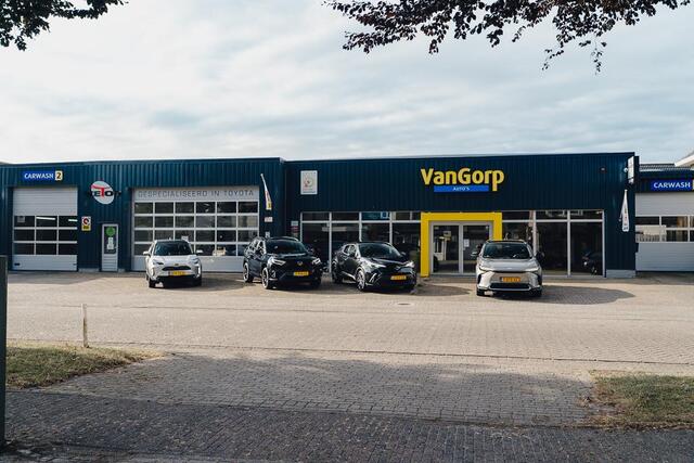 Toyota C-HR 1.8 Hybrid Executive All-in prijs!