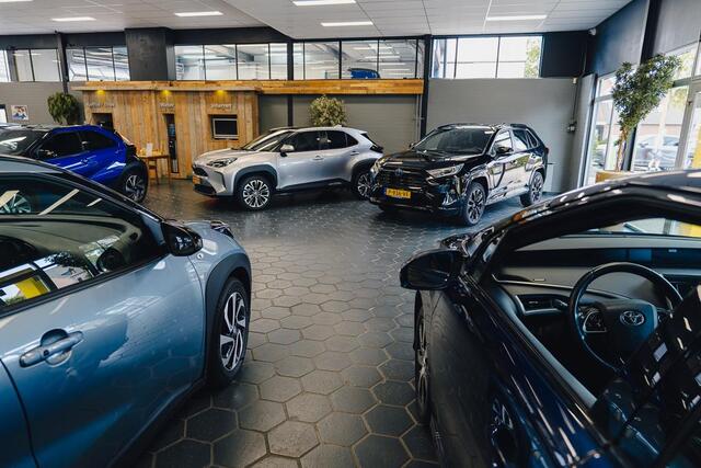 Toyota C-HR 1.8 Hybrid Executive All-in prijs!