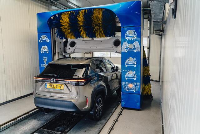 Toyota C-HR 1.8 Hybrid Executive All-in prijs!