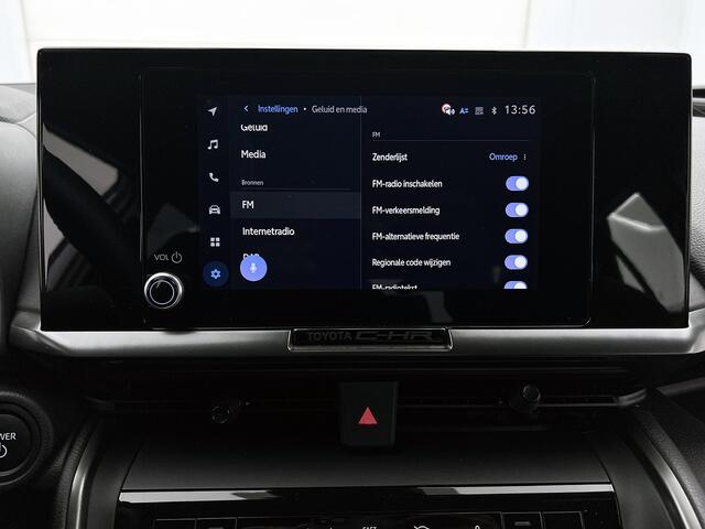 Toyota C-HR 1.8 Hybrid 140 Active | BTW voertuig | Dodehoek detectie | Navigatie | Apple CarPlay/Android Auto | Climate Control | Cruise Control Adaptive | Achteruitrijcamera |