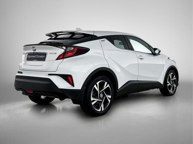 Toyota C-HR 1.8 Hybrid Style | Navigatie | Apple CarPlay/Android Auto | Stoel+stuurverwarming | Parkeersensoren voor+achter | Climate Control | Achteruitrijcamera |