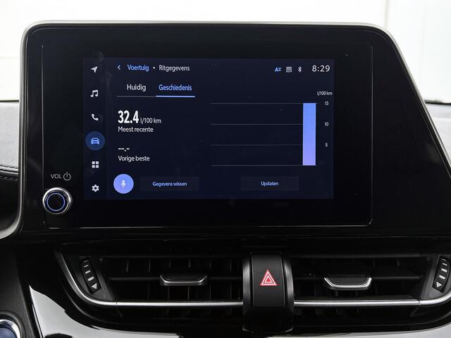 Toyota C-HR 1.8 Hybrid Style | Navigatie | Apple CarPlay/Android Auto | Stoel+stuurverwarming | Parkeersensoren voor+achter | Climate Control | Achteruitrijcamera |