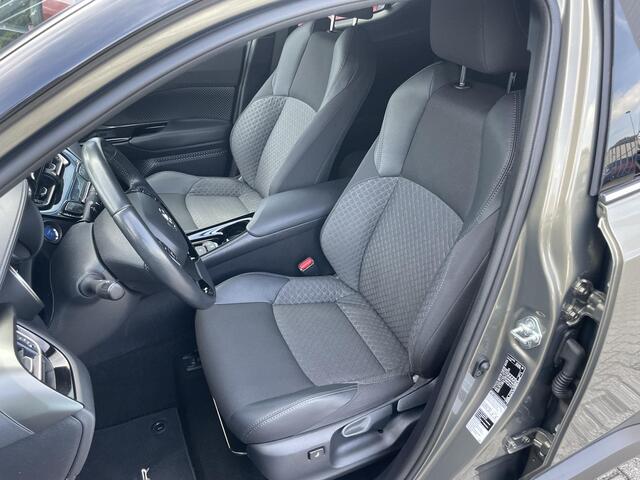 Toyota C-HR 1.8 Hybrid Style Bi-tone Premium Pack Trekhaak