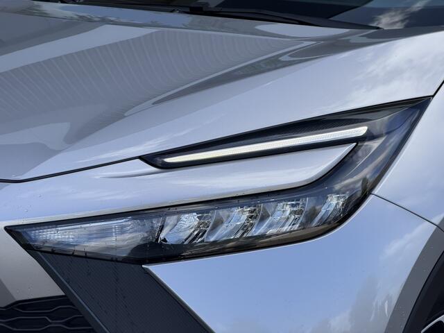 Toyota C-HR 2.0 PHEV 220 Dynamic Bi-Tone | All Seasons |
