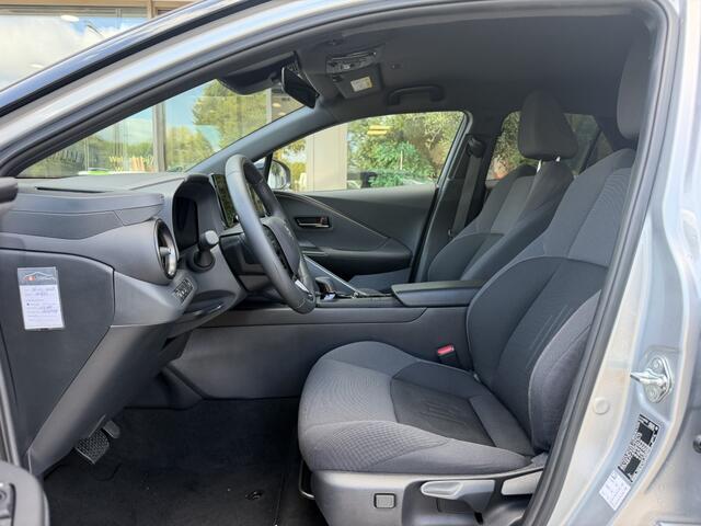 Toyota C-HR 2.0 PHEV 220 Dynamic Bi-Tone | All Seasons |