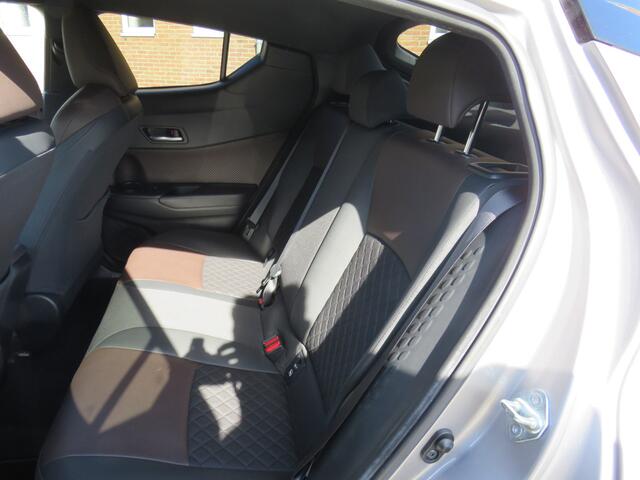Toyota C-HR 1.8 Hybrid Premium Sport * Rijklaarprijs incl. garantie * Half-Leder * Camera * Navi * Stoelverwarming * JBL * – foto 3