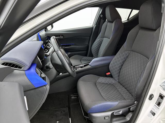 Toyota C-HR 2.0 Hybrid Bi-Tone | Navigatie | Stoelverwarming |