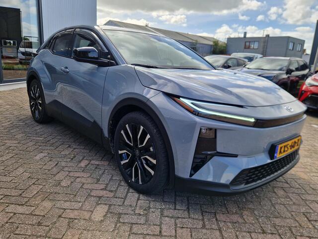 Toyota C-HR First Edition 77 kWh