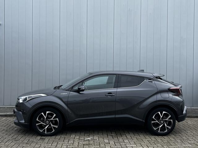 Toyota C-HR 1.8 Hybrid Style NL Auto Dealer Onderhouden Dodehoek Parkeer Sensoren Stoelverwarming