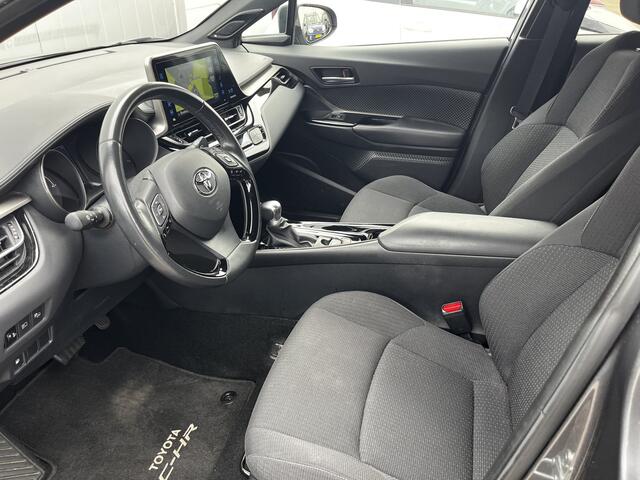 Toyota C-HR 1.8 Hybrid Style NL Auto Dealer Onderhouden Dodehoek Parkeer Sensoren Stoelverwarming