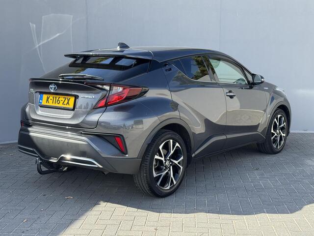 Toyota C-HR 2.0 Hybrid Executive / Trekhaak Afneembaar / Apple Carplay/Android Auto / Stoelverwarming + stuurverwarming / Achteruitrijcamera / Vollederen interieur/ Elektrische stoel(en) – foto 3