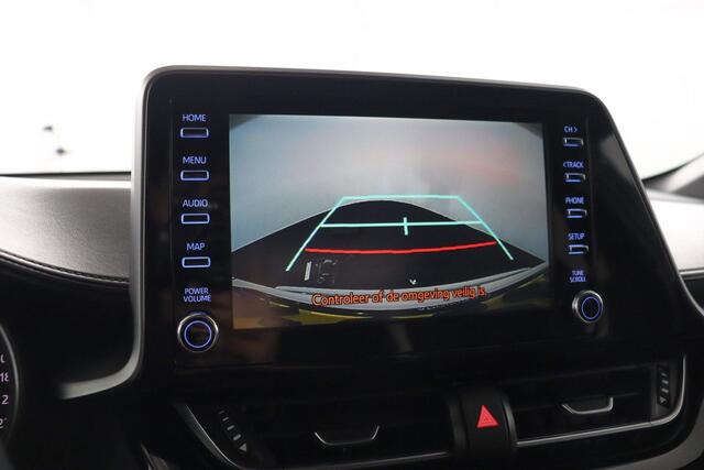 Toyota C-HR 2.0 Hybrid GR Sport | Stoel en stuurwiel verwarming | Parkeer sensoren | Trekhaak |