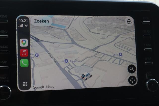 Toyota C-HR 2.0 Hybrid First Edition Trekhaak | Blindspot | Stuur en stoelverwarming