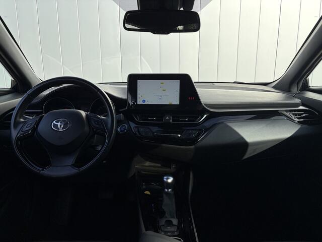 Toyota C-HR 1.8 Hybrid Style Parkeer en Dodehoek Sensoren Stoel Stuur verwamd