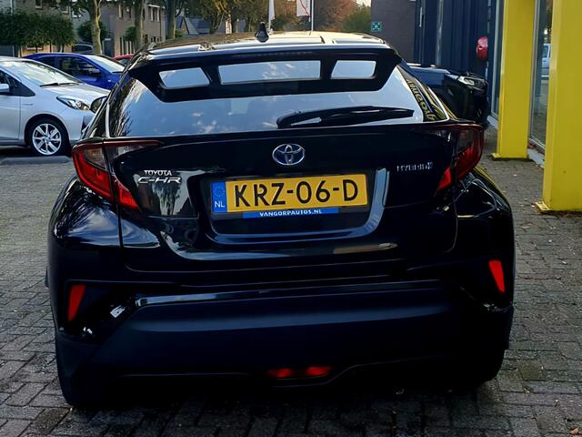 Toyota C-HR 1.8 Hybrid Dynamic all- in prijs!