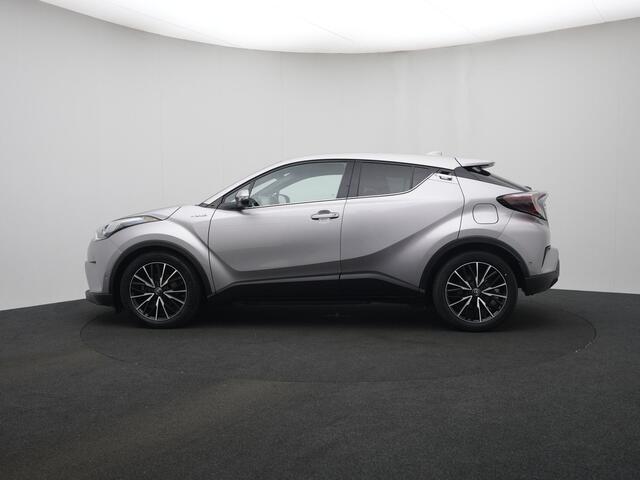 Toyota C-HR 1.8 Hybrid Executive Ultimate | Parkeersensoren V+A | Trekhaak | JBL | Stuur-Stoelverwarming |