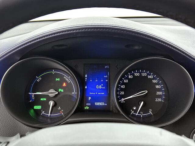 Toyota C-HR 1.8 Hybrid Bi-Tone Plus