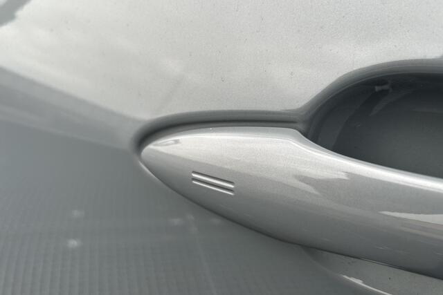 Toyota C-HR First Edition 77 kWh, 20 inch LM velgen, – foto 7