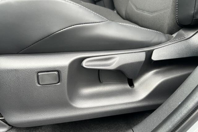 Toyota C-HR First Edition 77 kWh, 20 inch LM velgen, – foto 10