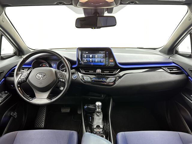 Toyota C-HR 1.8 Hybrid Bi-Tone | Dealer onderhouden | Navigatie | Stoelverwarming | Climate control | Cruise Control Adaptive | DAB | Achteruitrijcamera | – foto 4
