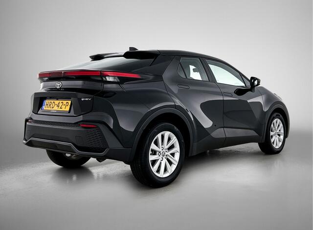 Toyota C-HR 1.8 Hybrid 140 Active | BTW voertuig | Dodehoek detectie | Navigatie | Apple CarPlay/Android Auto | Cruise Control Adaptive | Achteruitrijcamera | Bluetooth | – foto 2
