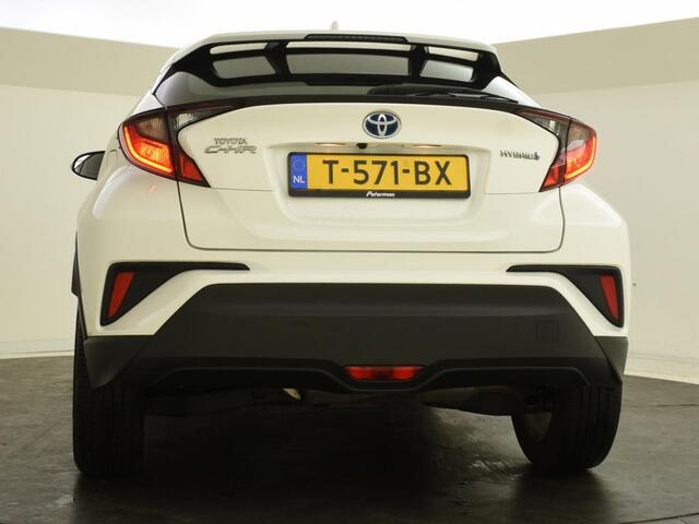 Toyota C-HR 1.8 Hybrid Active | Carplay/AndroidAuto | Camera | Climate