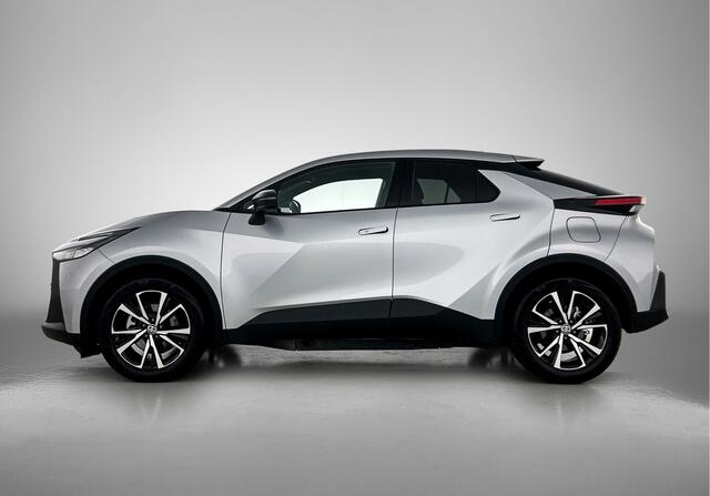 Toyota C-HR 2.0 Plug-in Hybrid 220 Dynamic | BTW voertuig | Dodehoek detectie | Stoel+stuurverwarming | Parkeersensoren voor+achter | Navigatie | Apple CarPlay/Android Auto | Cruise Control Adaptive | Achteruitrijcamera | Bluetooth | – foto 3