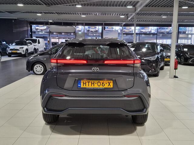 Toyota C-HR 1.8 Hybrid 140 Active BTW Auto, Orgineel Nederlandse Auto, Camera, Adaptieve Cruise Control, Apple Carplay/ Android Auto, Garantie t/m Juni 2035 – foto 6