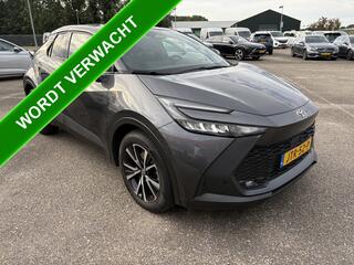 Toyota C-HR 2.0 Plug-in Hybrid 220 Business