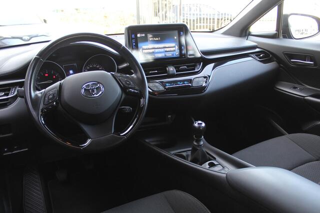 Toyota C-HR 1.2T Dynamic | Rijklaar | Trekhaak | Keyless | Clima | Adap.cruise | Navi | Bluetooth – foto 3