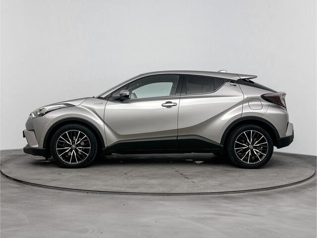 Toyota C-HR 1.8 Hybrid Executive Limited | Navi | Stoelverwarming | Parkeersensoren V+A | Automatisch Inparkeren | 18'' Lichtmetalen Velgen | – foto 3