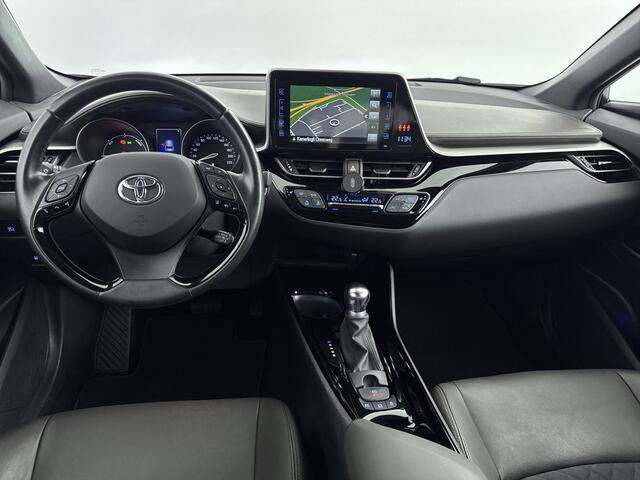 Toyota C-HR 1.8 Hybrid Executive Limited | Navi | Stoelverwarming | Parkeersensoren V+A | Automatisch Inparkeren | 18'' Lichtmetalen Velgen | – foto 4