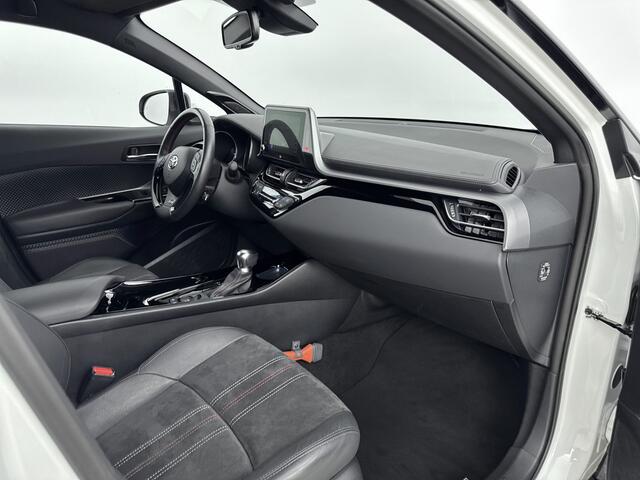 Toyota C-HR 2.0 Hybrid GR-Sport | JBL | Dodehoek detectie | Stoel+stuurverwarming | Sportstoelen | Elektrisch verstelbare bestuurdersstoel | FULL LED Adaptive | Parkeersensoren voor+achter | Navigatie | Apple – foto 6