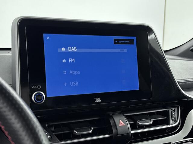 Toyota C-HR 2.0 Hybrid GR-Sport | JBL | Dodehoek detectie | Stoel+stuurverwarming | Sportstoelen | Elektrisch verstelbare bestuurdersstoel | FULL LED Adaptive | Parkeersensoren voor+achter | Navigatie | Apple – foto 10
