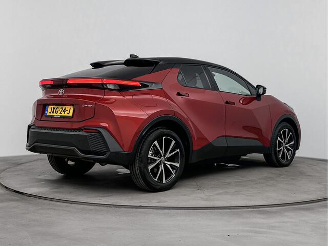 Toyota C-HR 2.0 Plug-in Hybrid 220 First Edition | Stoel+stuurverwarming | Dodehoek detectie | Parkeersensoren voor+achter | Draadloze telefoonlader | Elektrische achterklep | Full LED verlichting | Groot Multimediascherm | – foto 2