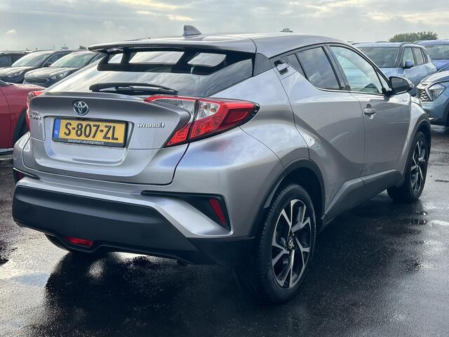 Toyota C-HR 1.8 Hybrid Business Intro Stoelverwarming, Navigatie, Adaptieve cruise control – foto 9
