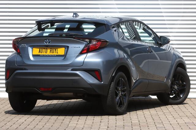 Toyota C-HR 1.8 Hybrid Active Navi / Camera / CarPlay – foto 2