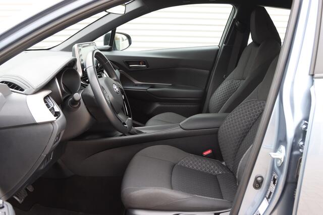 Toyota C-HR 1.8 Hybrid Active Navi / Camera / CarPlay – foto 5