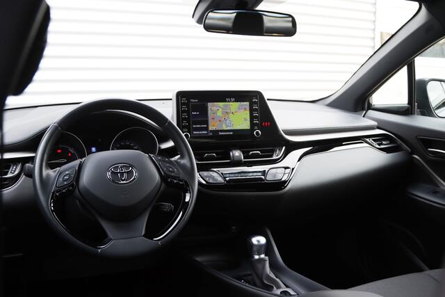 Toyota C-HR 1.8 Hybrid Active Navi / Camera / CarPlay – foto 9