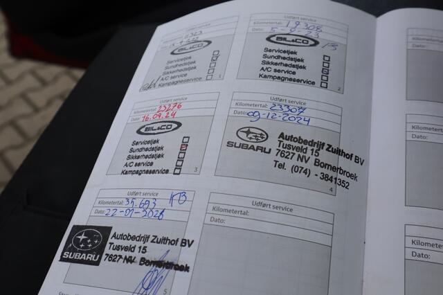 Toyota C-HR 1.8 Hybrid Style Bi-tone | Stuur en stoelverwarming | Blindspot | Trekhaak – foto 10