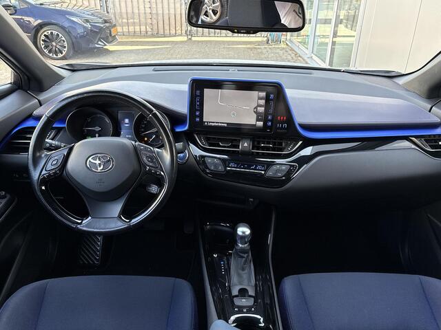 Toyota C-HR 1.8 Hybrid Bi-Tone **STOELVERWARMING/ KEYLESS/ ADAPTIEF CRUISE CONTROL** – foto 6