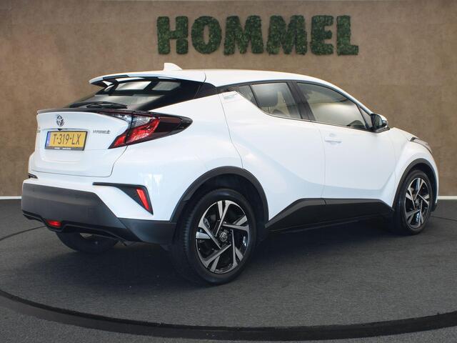 Toyota C-HR 1.8 Hybrid Dynamic - ORIGINEEL NEDERLANDSE AUTO - AFKOMSTIG VAN 1E EIGENAAR - NAVIGATIE - 18 INCH LICHT METALEN VELGEN - CAMERA - ADAPTIEVE CRUISE CONTROL - DODEHOEK DETECTIE - CLIMATE CONTROL - PARKEERSENSOREN VOOR/ ACHTER - APPLE CARPLAY/ ANDROID AUTO - DAB AUDIO - KEYLESS ENTRY/ START - PASSAGIERSSTOEL IN HOOGTE VERSTELBAAR – foto 7