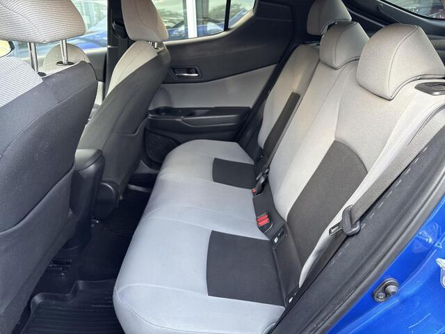 Toyota C-HR 1.8 Hybrid Executive Ultimate **DODE HOEK DETECTIE/ NAVIGATIE/ PARKEERCAMERA** – foto 8